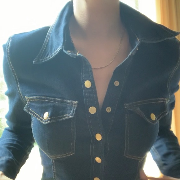 LongSleeve Stretch Denim button down dress. size M. - Picture 5 of 6
